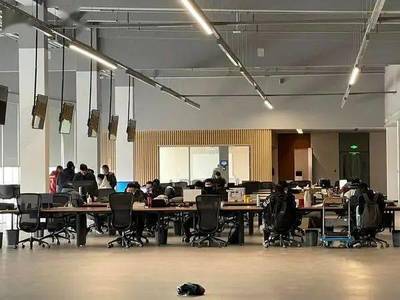 鄭州迎來無人駕駛出租車 軟件開發(fā)的創(chuàng)新驅動